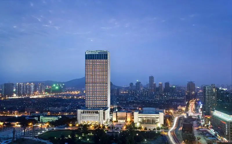 인터컨티넨탈 우시 바이 IHG (InterContinental Wuxi By IHG) 사진 1